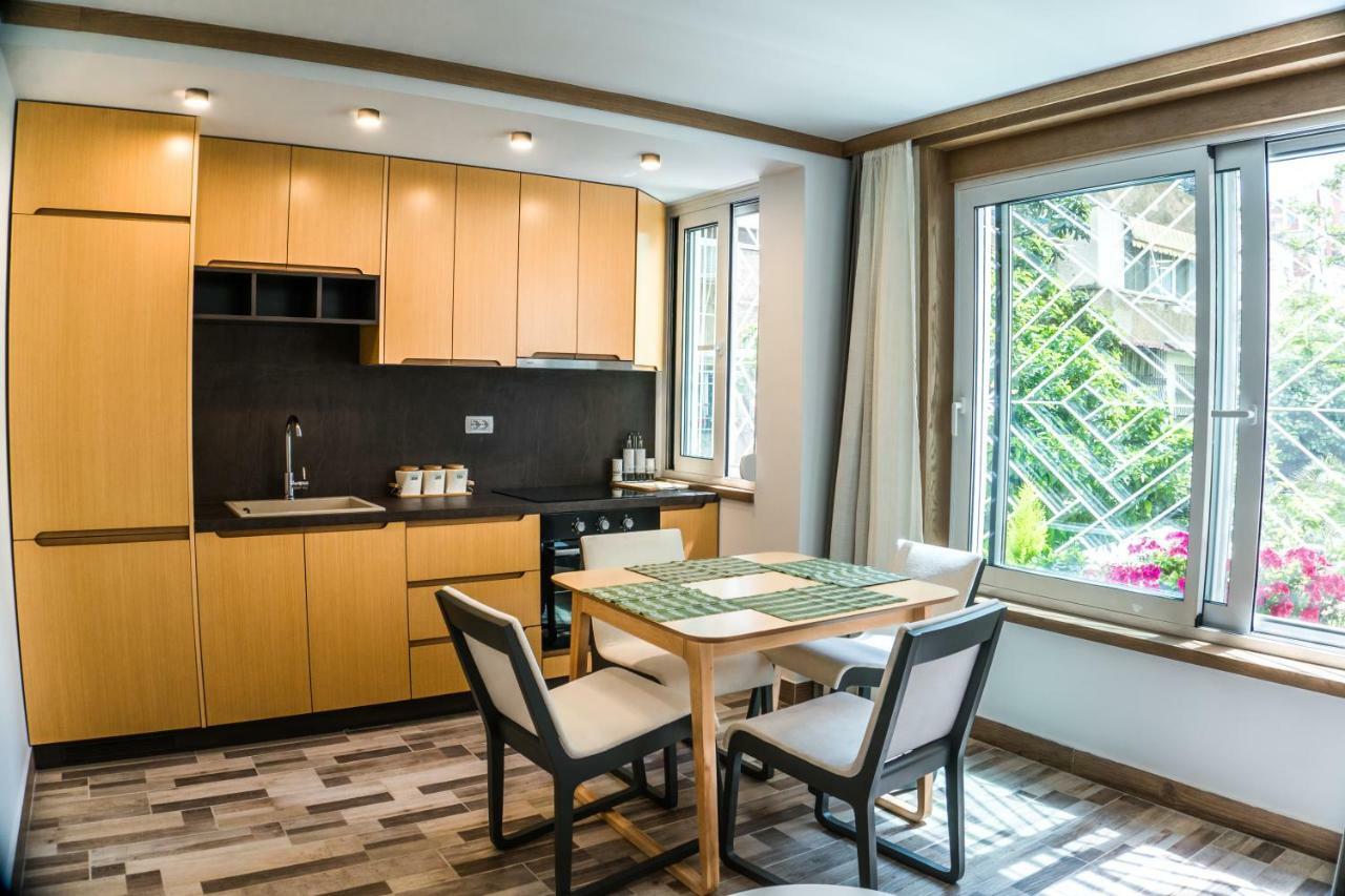 Venere Tirana Suite Deluxe Buitenkant foto